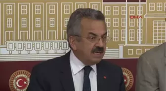 CHP'li Demir: 1 Mayıs'ı Yasaklayamayacaklar, İşçiler ve Sendikalar Özgür Biçimde Kutlamanın Yolunu...