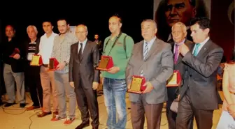 Iğdır'da Turizm Haftası Kapsamında Gazetecilere Plaket