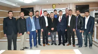 Ak Gençler'den Başkan Peşin'e Hayırlı Olsun Ziyareti