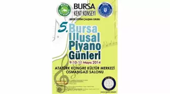 Kent Konseyi'nden Türkiye'nin En Fazla Katılımlı Piyano Maratonu