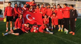 Samsunspor'dan '23 Nisan' Kutlaması