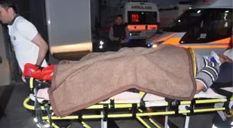 Turgutlu'da Bakkala Motosiklet Çarptı