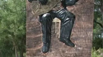 Halk Ozanı Ali Ekber Çicek 8. Ölüm Yılında Anılacak