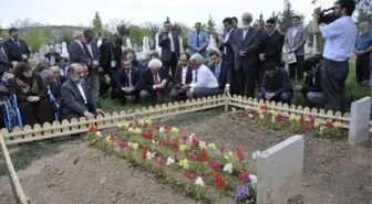 Prof. Dr. Günüç Kabri Başında Anıldı