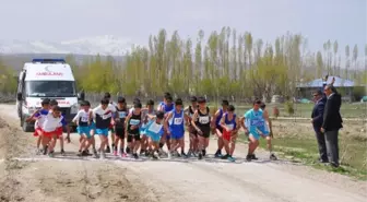 Kros Bölge Müsabakaları Van'da Yapıldı