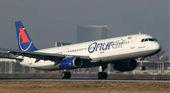 Onur Air Gazipaşa'ya İlk Uçuşunu Yaptı