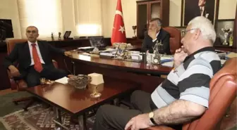 Tuncelililerden Başkan Karalar'a Ziyaret