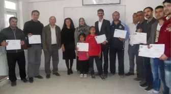 Hakkari'de 60 Kursiyere Girişimcilik Belgesi Verildi