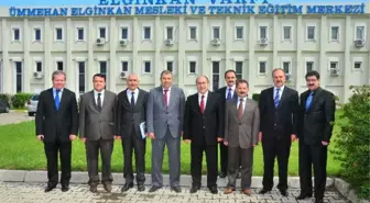 Valf Sanayii A.Ş.'de İşbaşı Eğitim Programına Katılanlara Sertifikaları Verildi