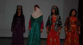 Diyarbakır Ezgileri Ege'de Yankılandı