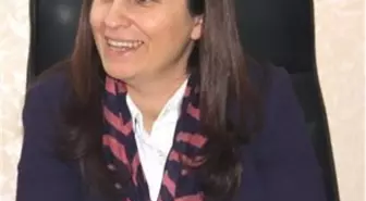 AK Parti Milletvekili Mine Lök Beyaz'dan Regaip Kandili ve 1 Mayıs Mesajı