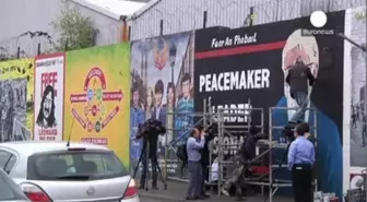 Sinn Fein Lideri Adams'ın Tutukluluk Süresi Uzatıldı