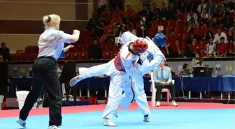 Servet Tazegül Avrupa Taekwondo Şampiyonası'nda Finale Yükseldi