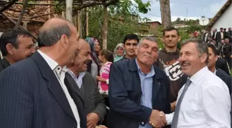 Demirci'de Evi Yanan Aileye ve Engelli Vatandaşa Sıcak Yuva