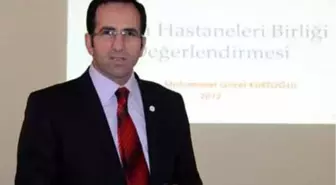 Eski ve Yeni Sekreterler Arasında Kavga Kızışıyor