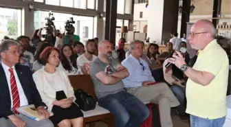 Kitap Festivali Fatma Şahin'in Şiiri ile Son Buldu