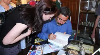 Kitap Festivali Fatma Şahin'in Şiiri İle Son Buldu