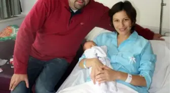 Organlarının Ters Olduğunu 32 Yaşında Öğrendi