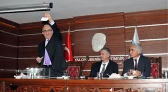 Yalova'da Vekil Belediye Başkan Seçildi
