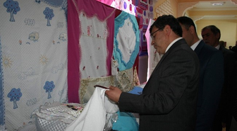 Beyşehir'de Yıl Sonu Sergisi Açıldı