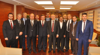 Şakir Epözdemir Siirt'te Bir Söyleşi Gerçekleştirdi