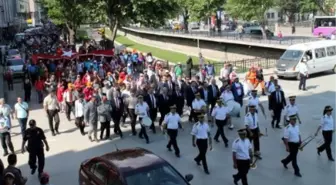 Atatürk ve İstiklal Yolu Yürüyüşü'