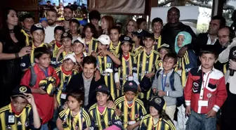 Fenerbahçeli Futbolcular, Vanlı Çocuklarla Buluştu