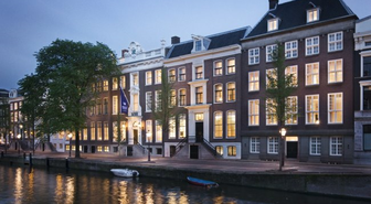 ikonik Waldorf Astoria Hotels & Resorts, Amsterdam'da Açıldı