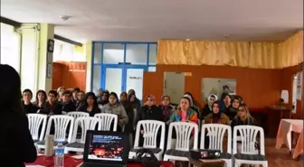 Kurucaşile'de Kadın ve Güçlendirme Semineri Düzenlendi