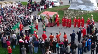 Türkmen Caddesi ve Kardeşlik Anıtı Törenle Açıldı