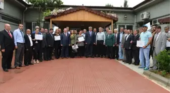 Kursiyerler Sertifikalarını Aldı