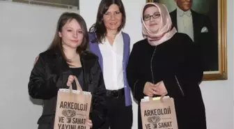 Öğrenciler Tarihe Işık Tutuyor