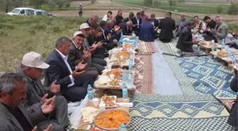 Yozgat'ta Şeker Pancarı Çapa Günleri Başladı