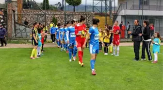 Konak Belediyespor Bayan Futbol Takımı Namağlup Şampiyon