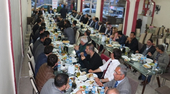 Milli Eğitim Şube Müdürlerine Veda Yemeği