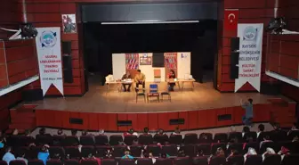 Liselerarası Tiyatro Festivali Başladı