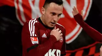 Leverkusen Drmic'i Kadrosuna Kattı