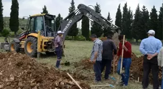 Şehit Maden İşçileri Defnedilmeye Başlandı