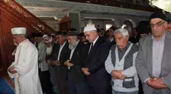 Bingöl'de, Soma'da Ölen İşçiler İçin Gıyabi Cenaze Namazı Kılındı