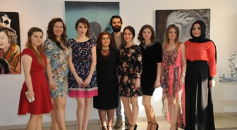Baü'de Mezunlar Sergisi