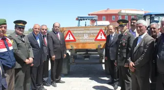 Çiftçiler, Gezici İstasyonlarla Tarladaki İşlerinden Geri Kalmayacak