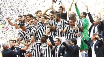 Juventus Şampiyonluğunu Puan Rekoruyla Taçlandırdı