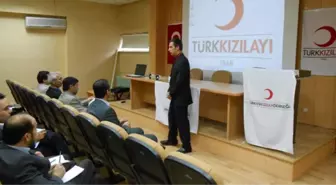 Türk Kızılayı'ndan Din Görevlilerine Eğitim Semineri