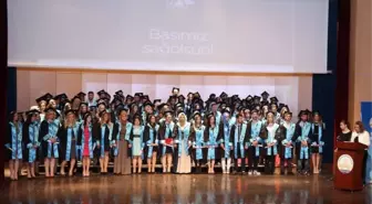 Güzel Sanatlar Meslek Yüksek Okulu'nde Mezuniyet Töreni
