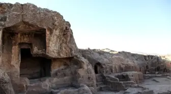 10 Bin Yıllık Çayönü Tepesi ve Hilar Mağaraları Kaderine Terk Edildi