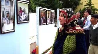 Beylikova'da Çalışan Kadınların Fotoğraf Sergisi