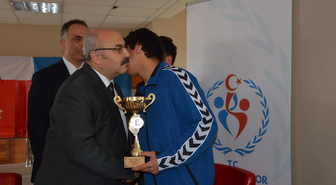 Sinop'ta Başarılı Sporculara Ödül