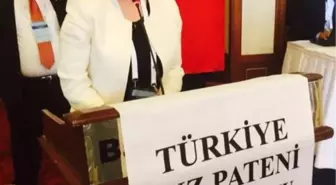 Buz Pateni'ne Dadaş Kızı