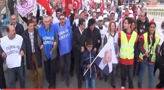 Eskişehir'deki 'Taksim Meydanı'nda 1 Mayıs Kutlaması