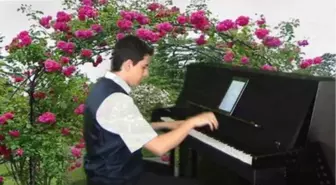 Piyano Senfonik Şarkılar Muhabbet Bağına Girdim Bu Gece Ararım Sorarım Seni Her Yerde Hicaz...